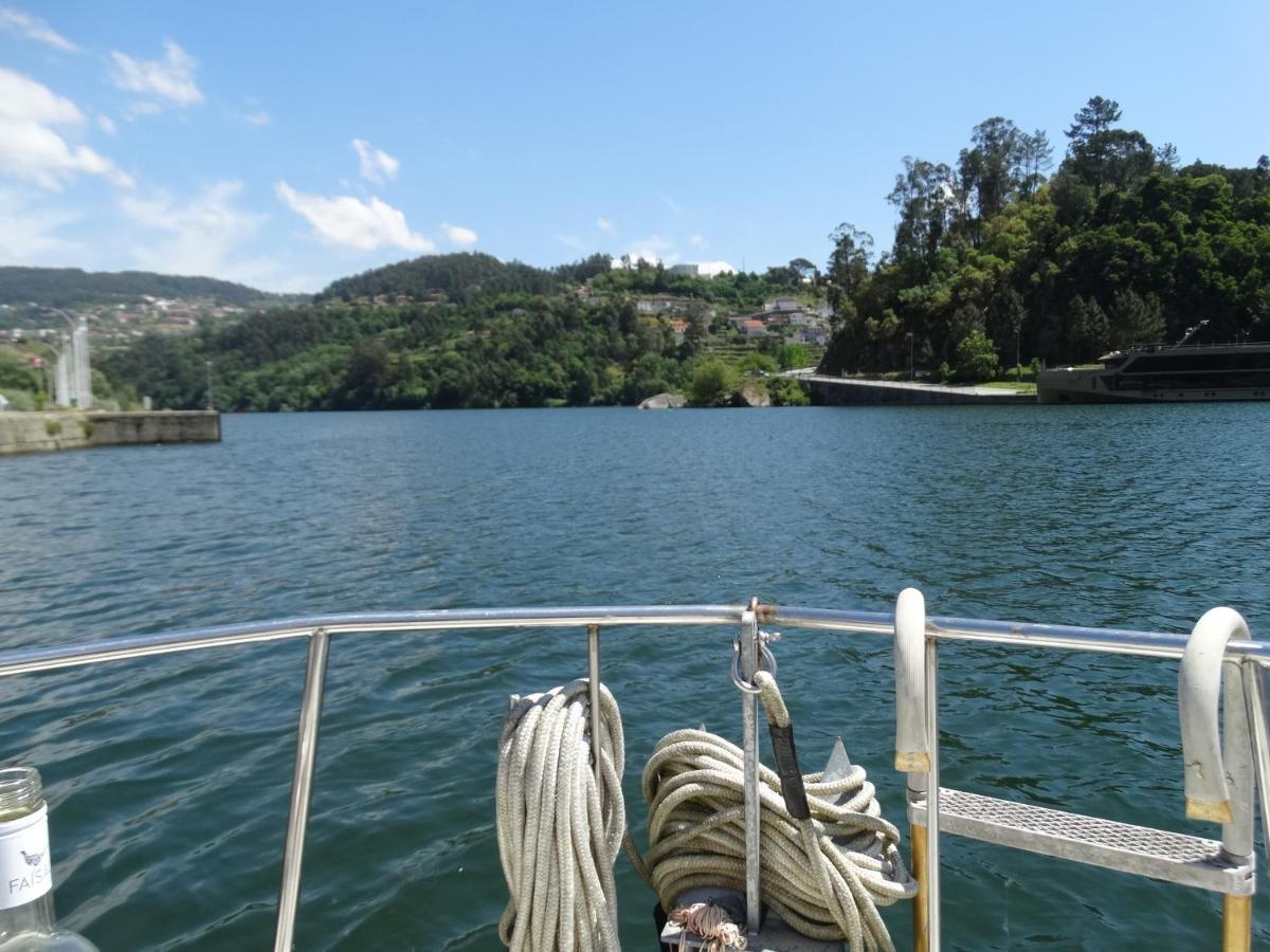 Hotel Douro Houseboats à Marco de Canavezes Extérieur photo