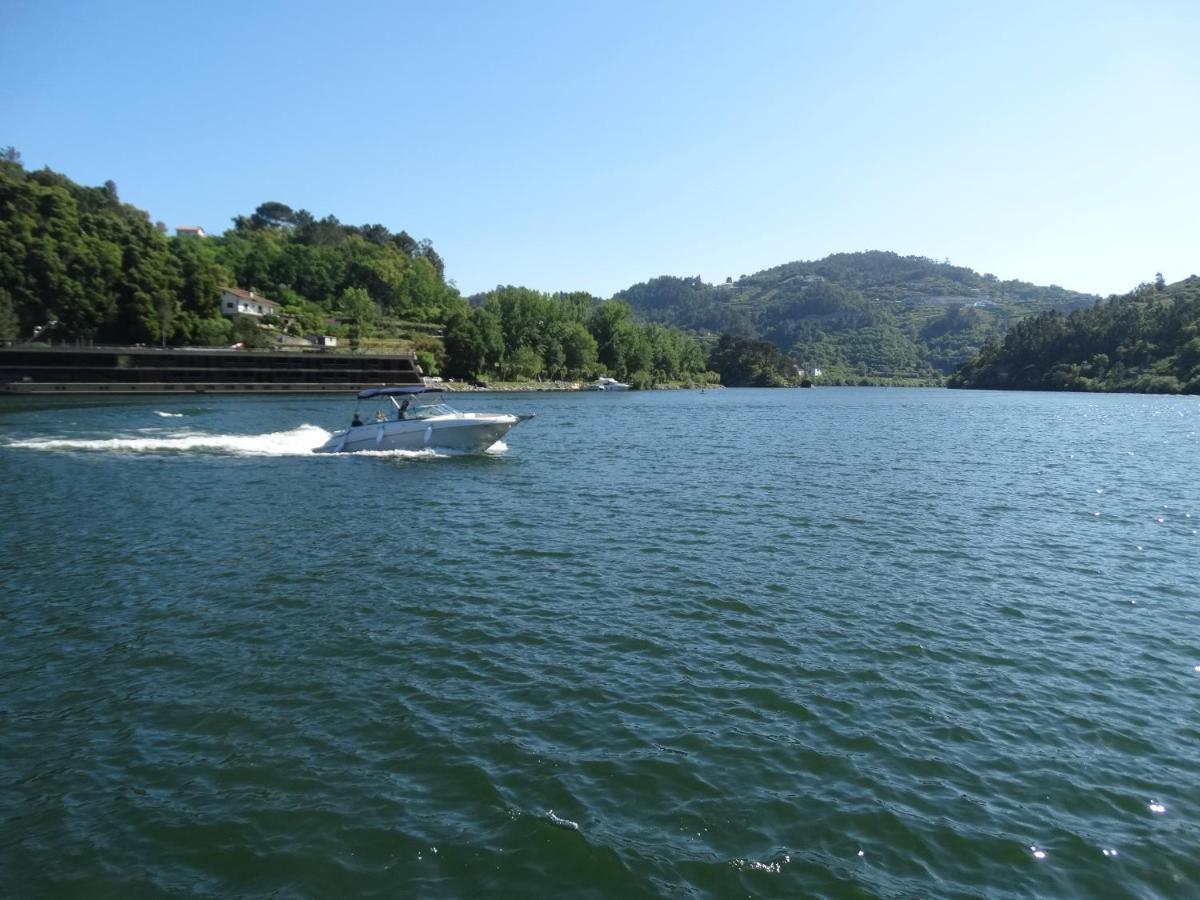 Hotel Douro Houseboats à Marco de Canavezes Extérieur photo