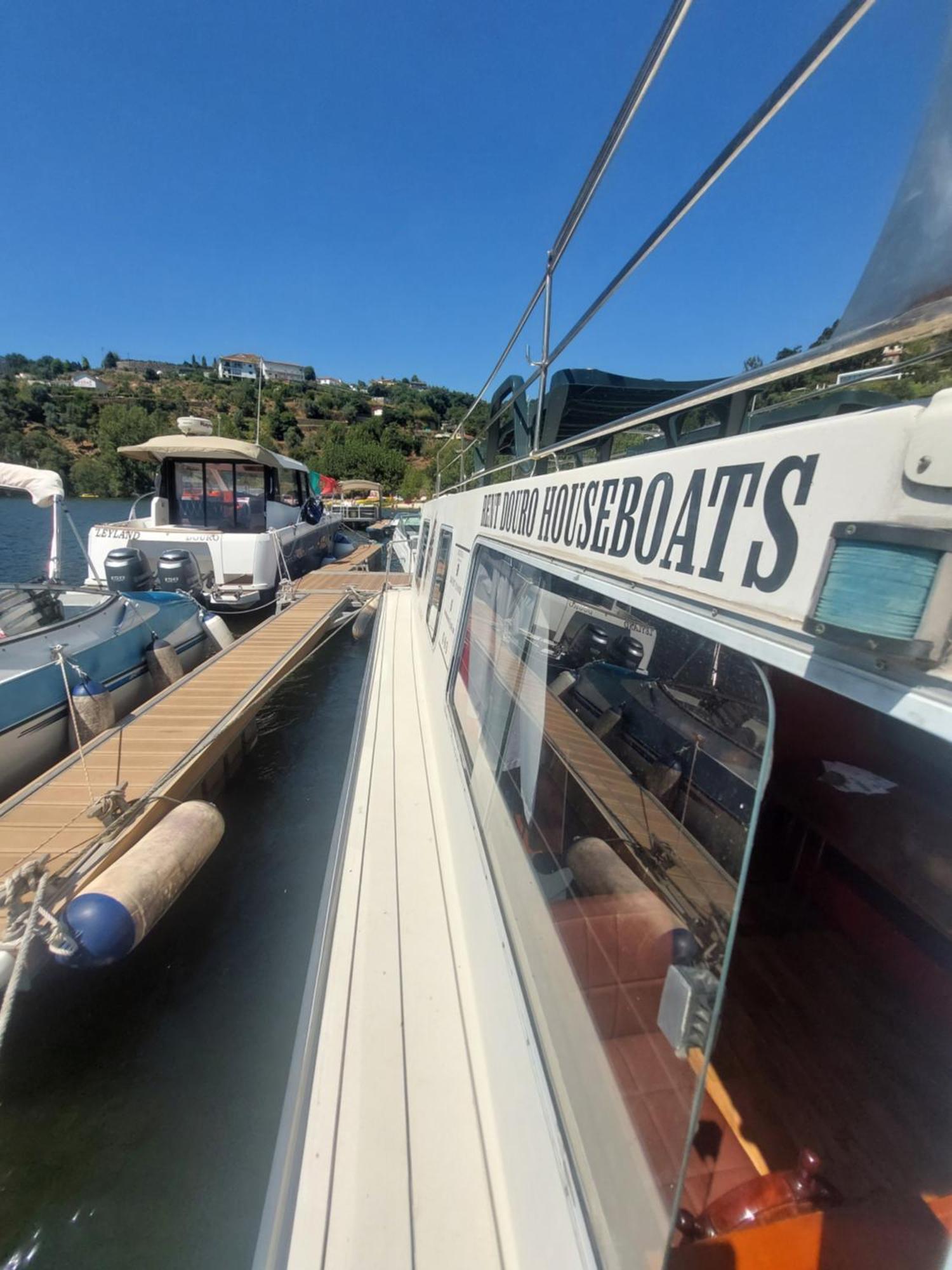 Hotel Douro Houseboats à Marco de Canavezes Extérieur photo